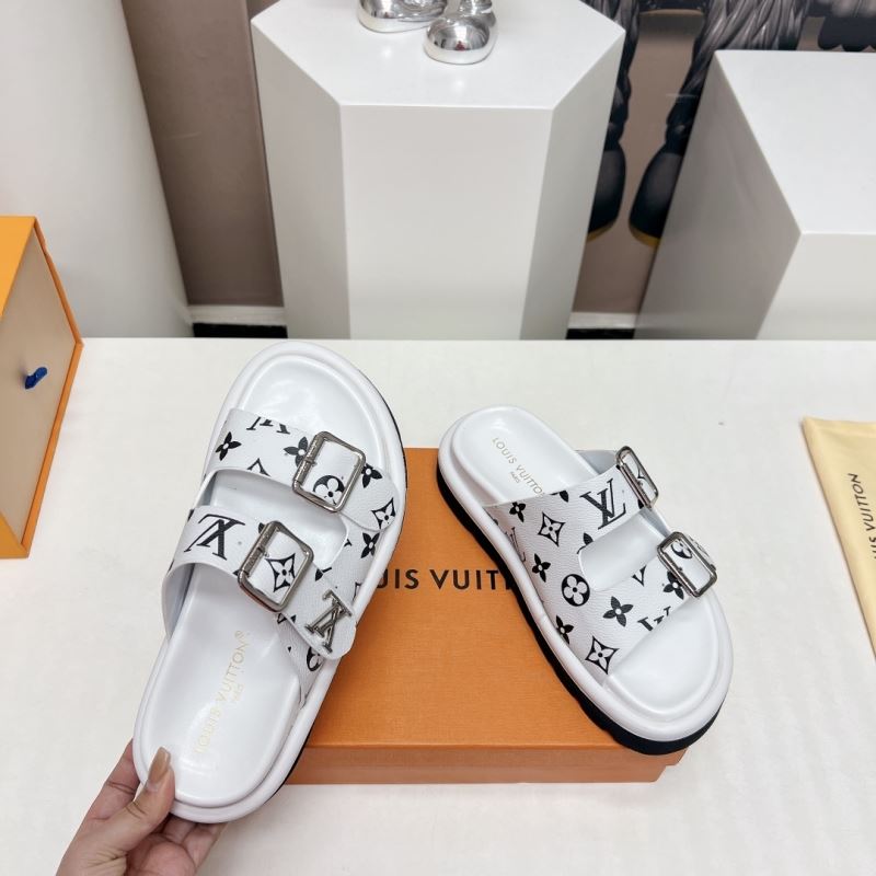 Louis Vuitton Slippers